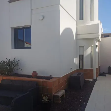 Casa La Buena Ola Casa de Férias *