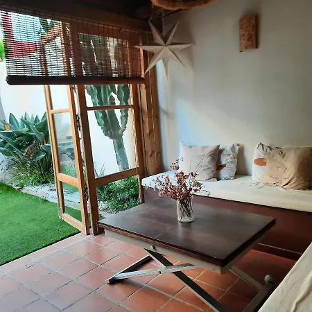 Casa La Buena Ola * Playa Del Hombre